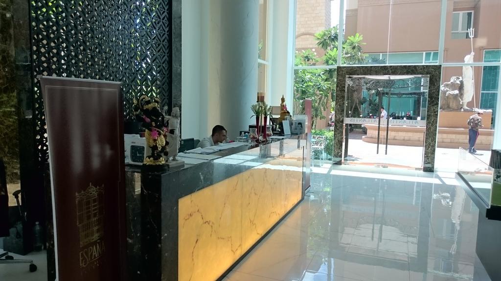 Atlantis Residence Jomtien Beach Buitenkant foto