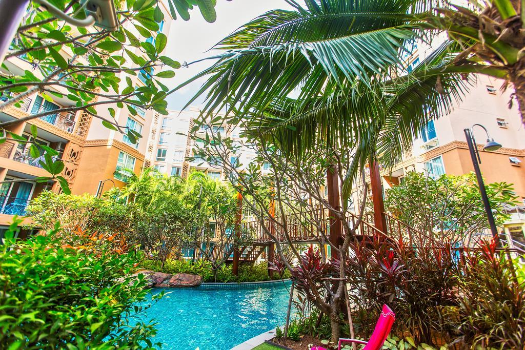 Atlantis Residence Jomtien Beach Buitenkant foto